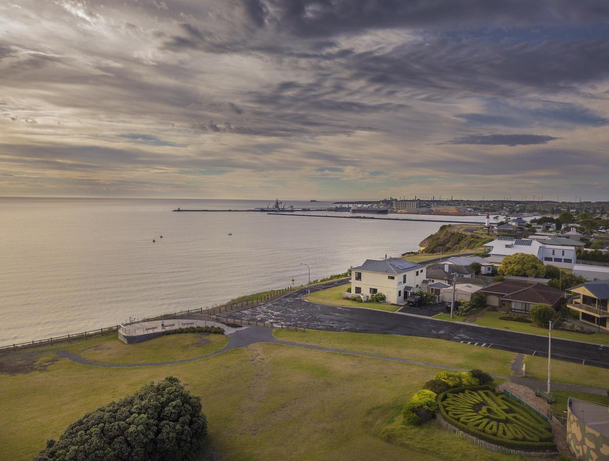 Clifftop Apartments Portland Vic Extérieur photo
